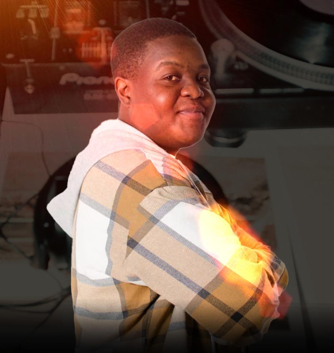 DJ Techtonic — Tendani Ndwambi